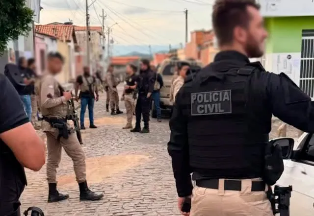 Intervenção policial durante Operação Ordo deixa um suspeito morto e dois presos em Guanambi