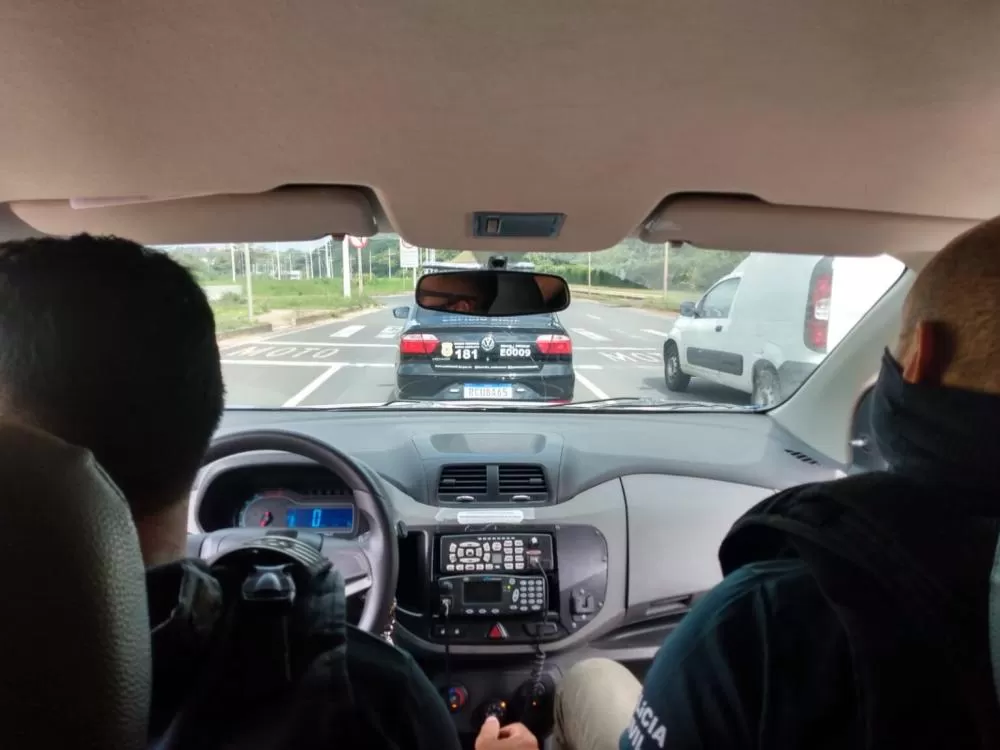 Homem é preso em flagrante por tentar matar a companheira