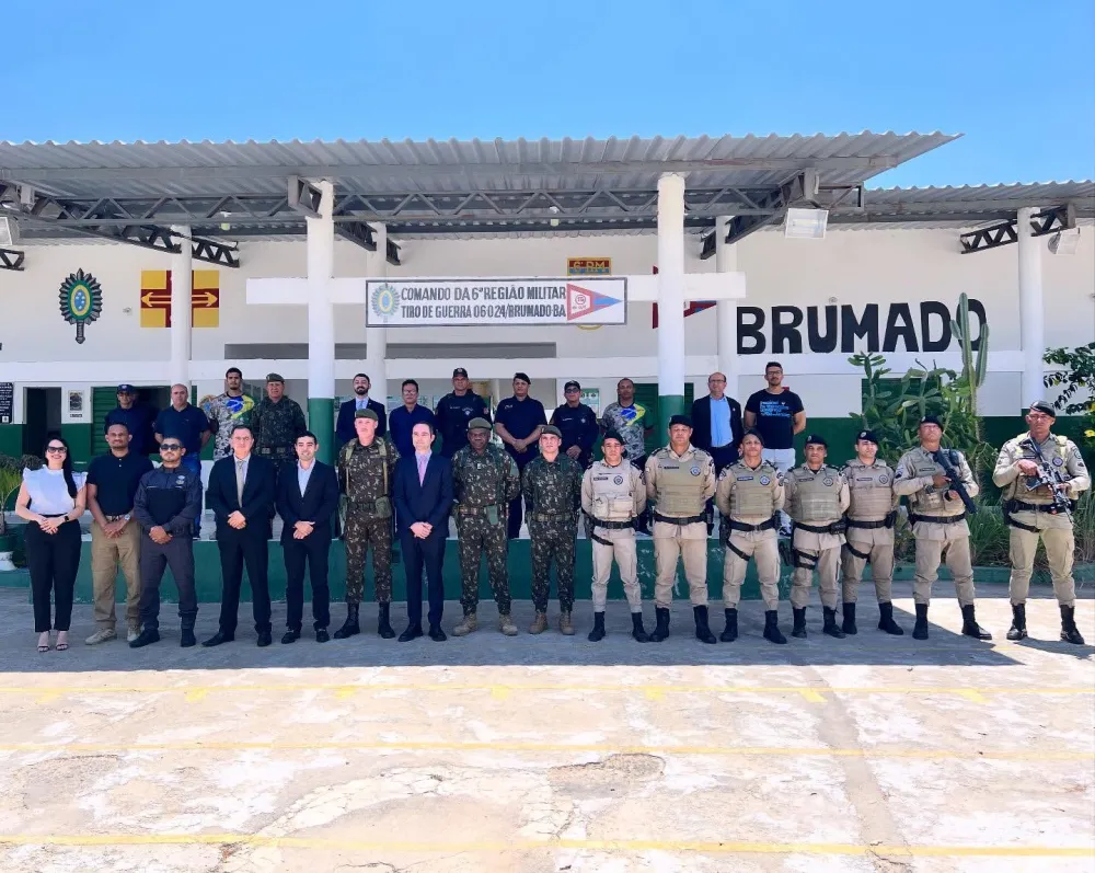 Comandante da 6ª Região Militar visita o Tiro de Guerra 06-024 em Brumado