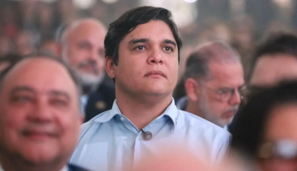 Deputado Vitor Bonfim celebra os 100 anos da Secretaria de Saúde da Bahia e destaca avanços na interiorização dos serviços