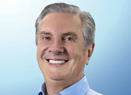 Alexandre de Moraes determina prisão imediata do ex-presidente da República e ex-senador Fernando Collor de Mello