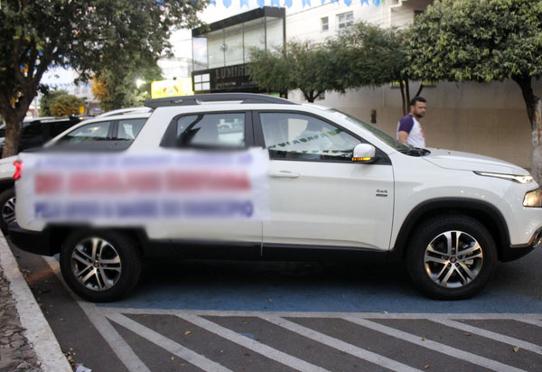 Brumado: deputado federal Erivelton Santana entrega veículo para área da saúde