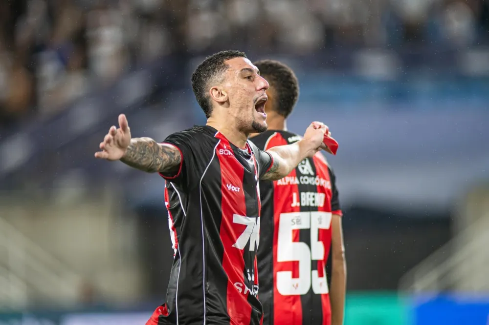 Vitória vence o ABC em Natal e vai decidir a Copa do Nordeste contra o Fortaleza em casa