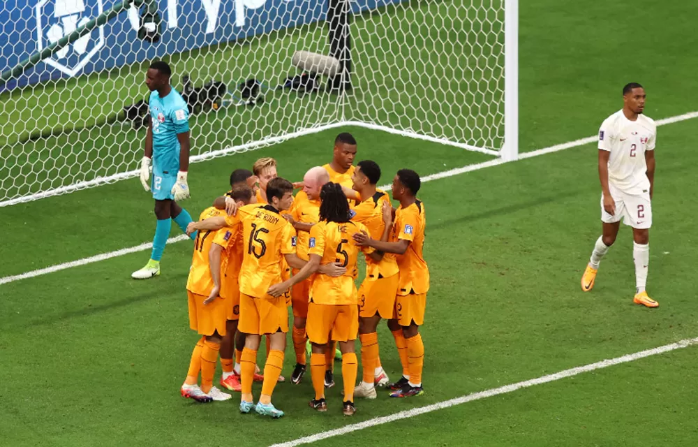 Holanda derrota o Qatar e confirma primeiro lugar no Grupo A