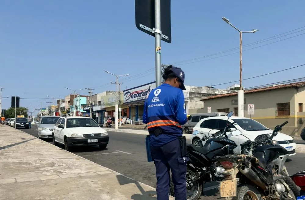 Prefeito de Brumado veta projeto de lei que previa isenção de taxa de estacionamento na Zona Azul para idosos e pessoas com deficiência