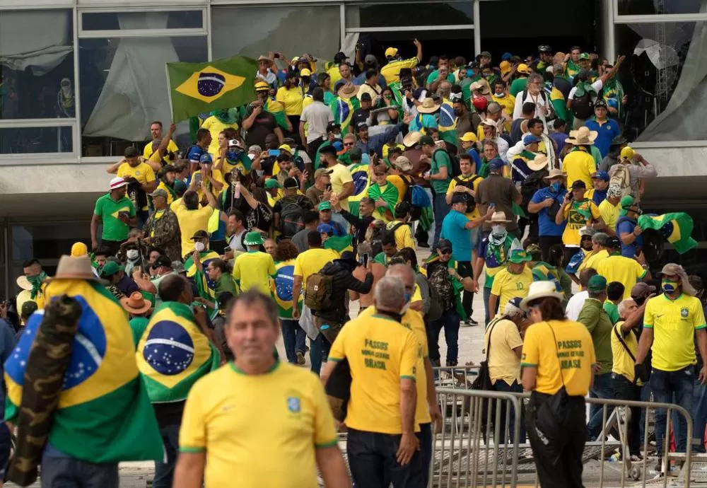 Supremo julga primeiros réus pelos atos golpistas de 8 de janeiro