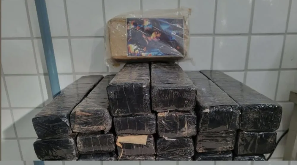 Operação Hórus: CIPRv/Itabuna apreende grande quantidade de drogas em Maracás