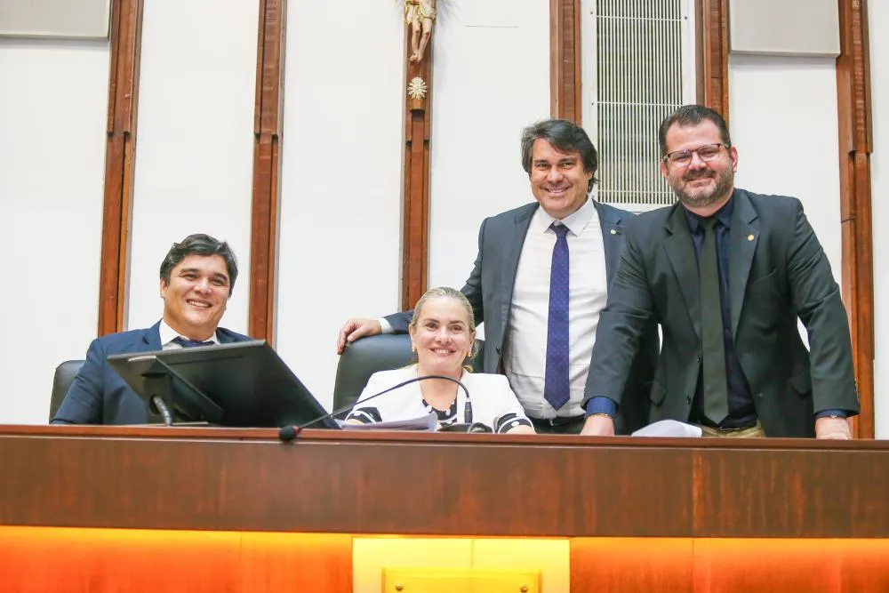 No retorno à Presidência da ALBA Ivana Bastos tem a maior votação dos jornalistas como destaque parlamentar