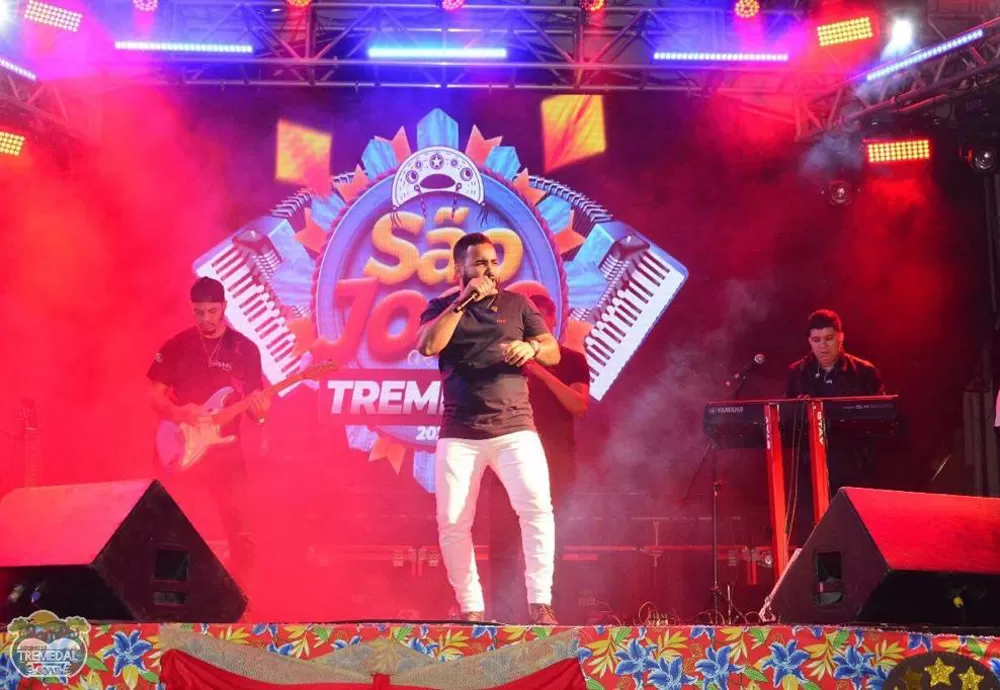 Ikaro Lobo promete agitar Festa de São Pedro no Bairro Olhos D'agua em Brumado nesta sexta (30)