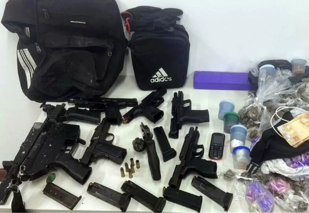 Bahia tem 14 armas de fogo apreendidas por dia no mês de Julho