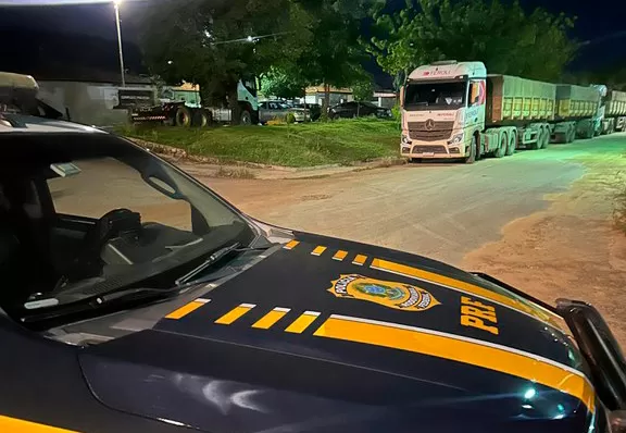 PRF realiza apreensão de 16 veículos com apropriação indébita