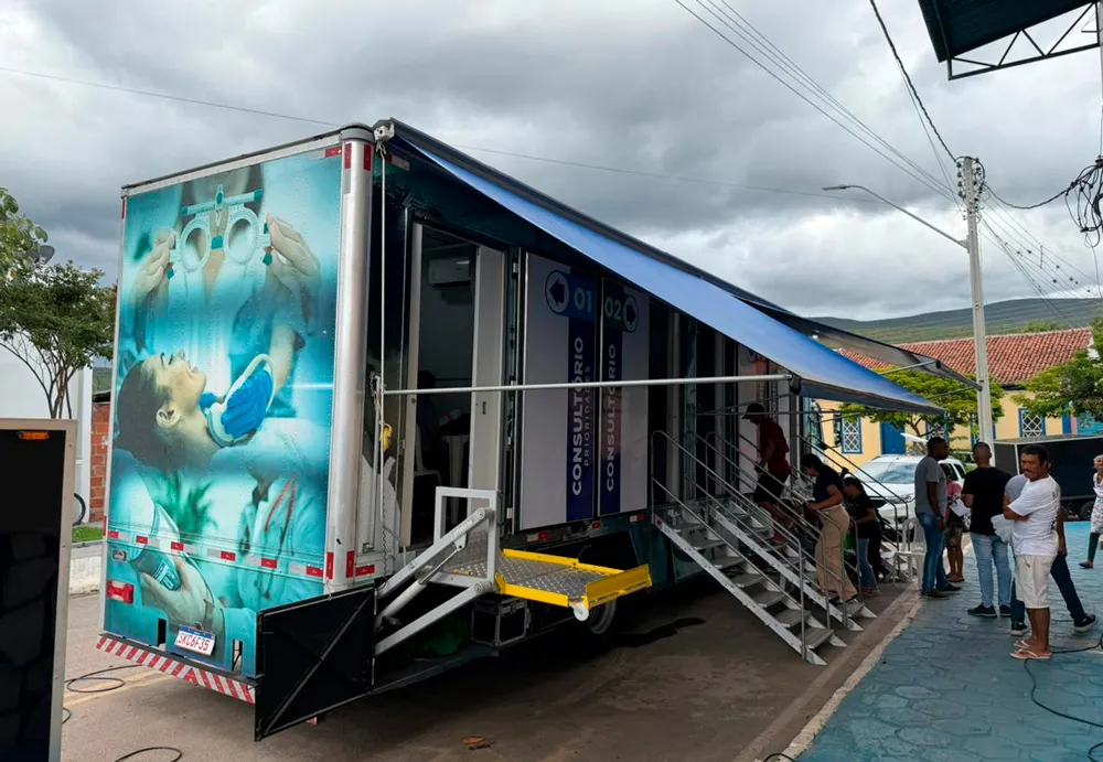 Carreta do glaucoma chega a Ituaçu e amplia atendimento especializado no município