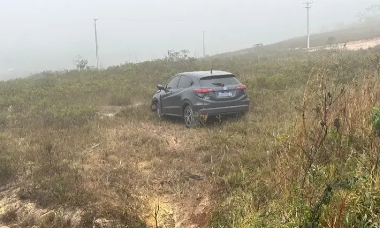 Policial militar sofre acidente na BA-142, em Barra da Estiva