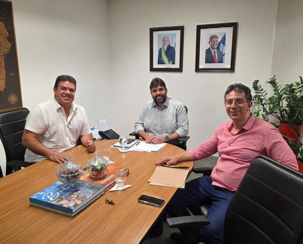 Marquinho Viana se reúne com Adolpho Loyola em busca de recursos para Paramirim