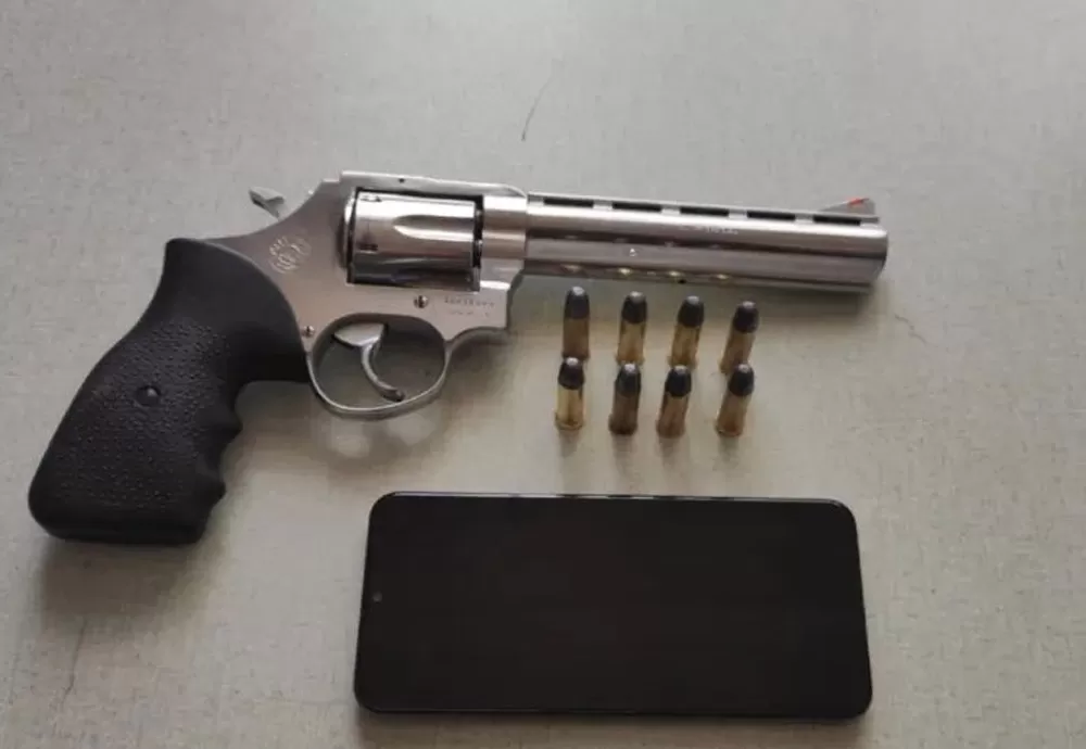 Guarnição da CIPE Sudoeste apreende arma de fogo em Presidente Jânio Quadros