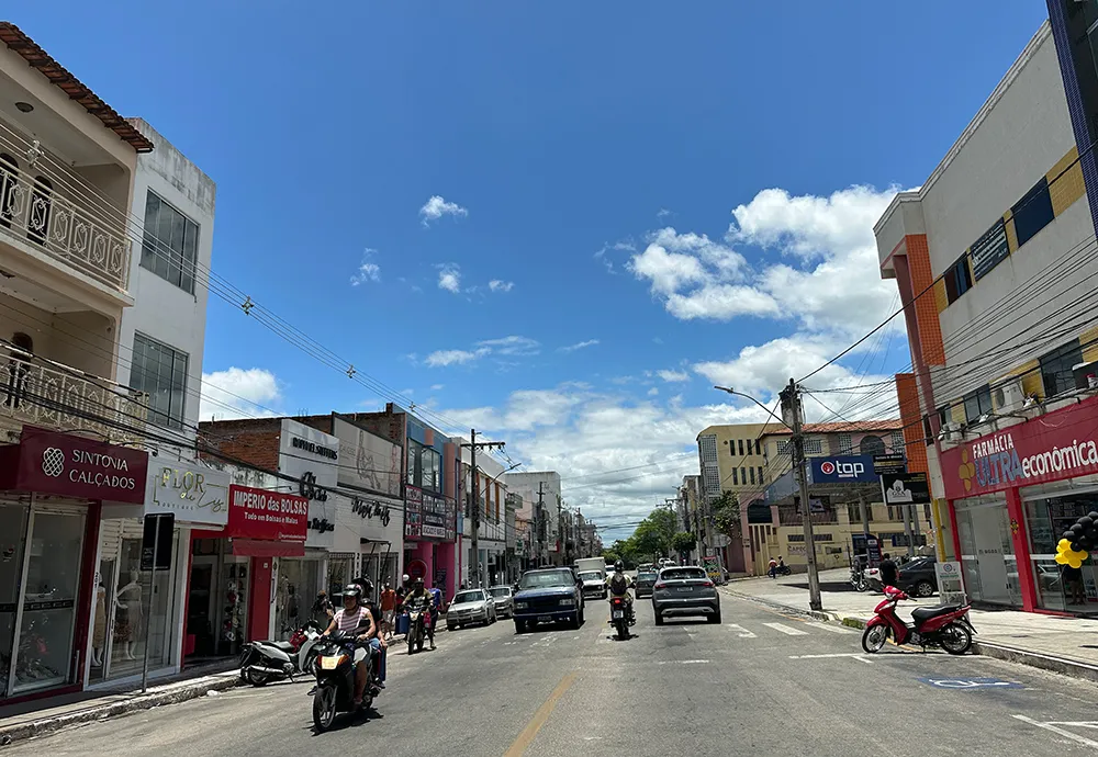 Grupo de mulheres realiza série de furtos no centro comercial de Brumado