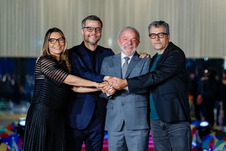 ‘Sinônimo de orgulho nos principais palcos do mundo’, celebra Lula, após triunfos de O Agente Secreto no Globo de Ouro