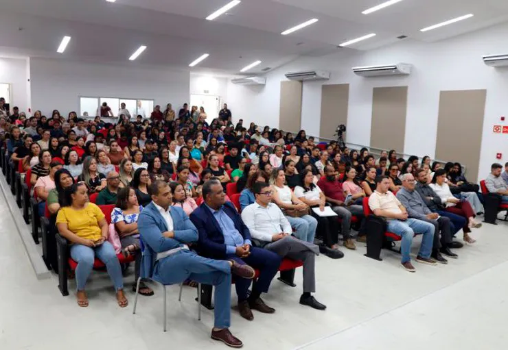 MPEduc em Bom Jesus da Serra (BA) obtém melhorias na educação e reajuste para professores