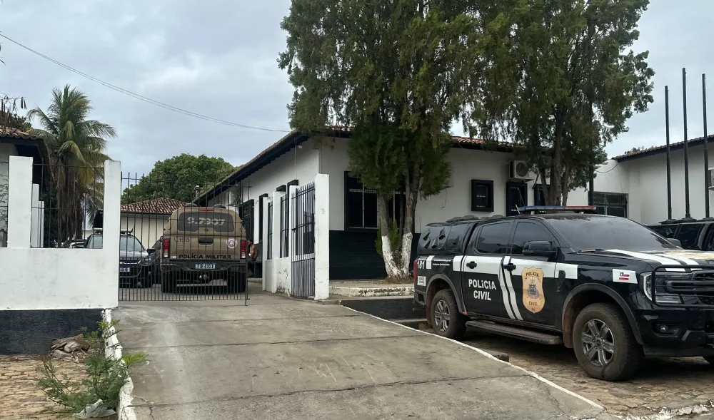 Dois homens são presos pela PM por dívida de pensão alimentícia em Brumado