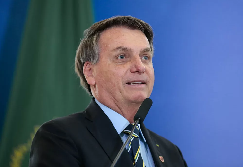 Jair Bolsonaro anuncia retorno ao Brasil nesta quinta-feira