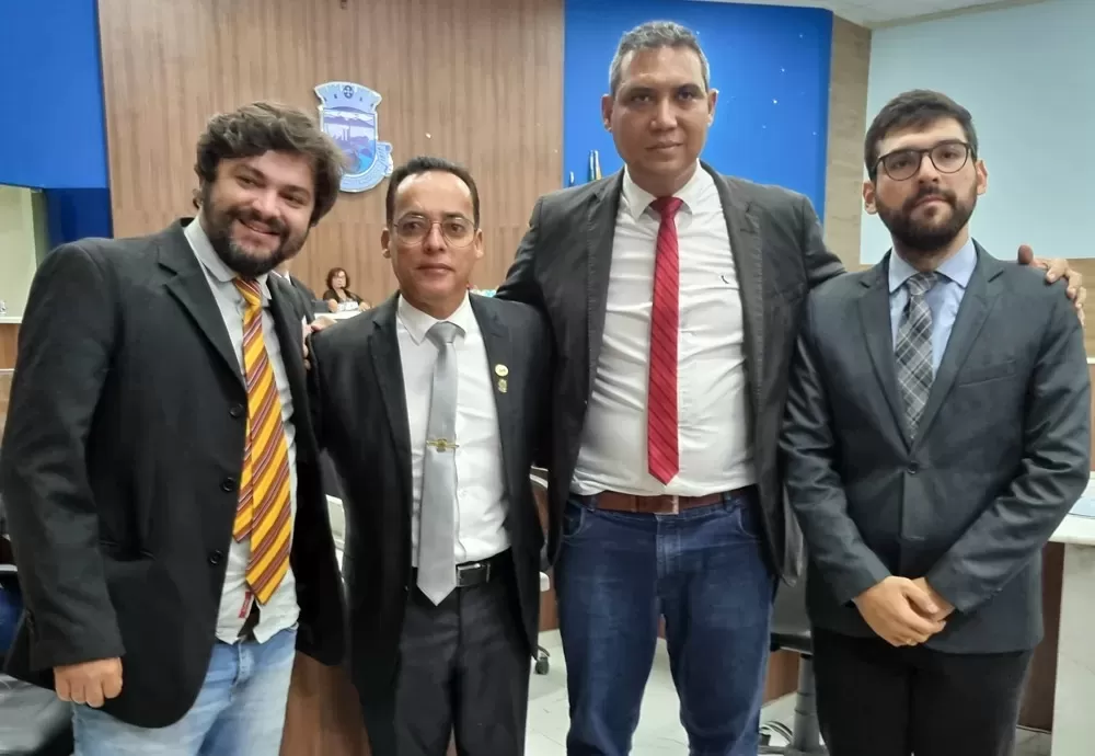 Brumado: Renato Santos registra chapa para disputar a presidência da Câmara de Vereadores