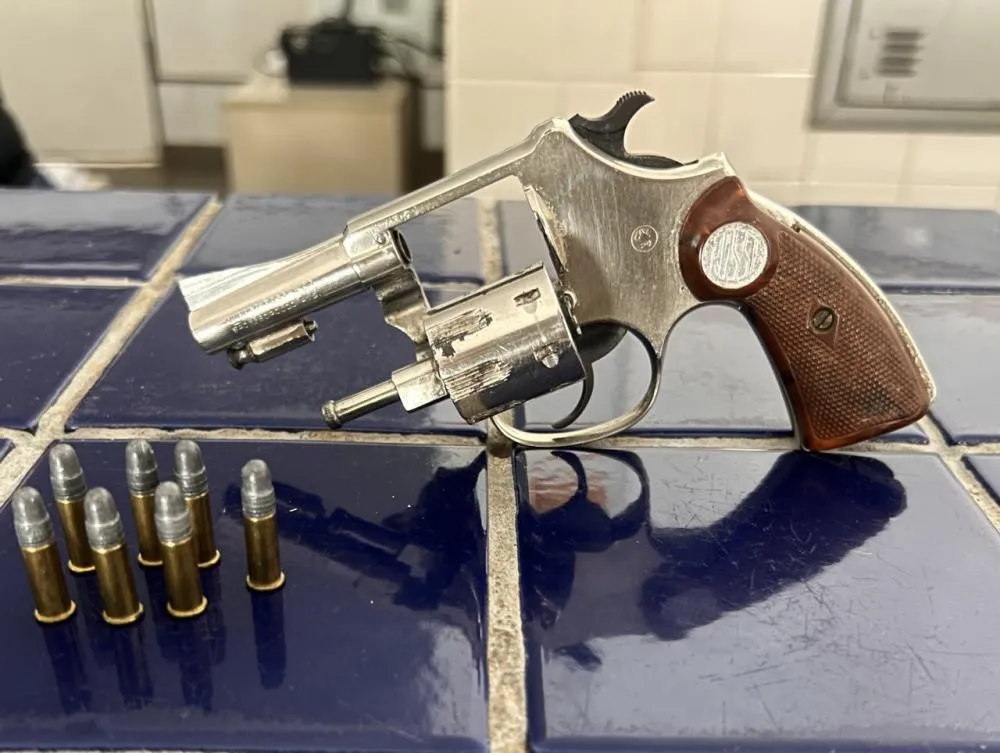 Arma de fogo é apreendida durante Operação Verão em Brumado