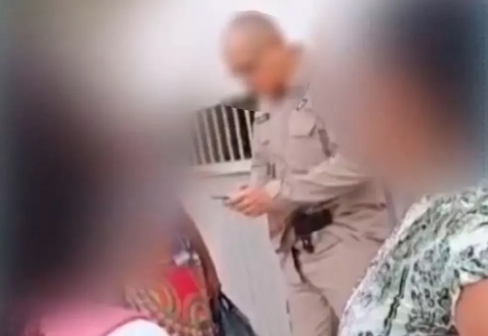 Policial que xingou adolescente de 12 anos em Camaçari enfrentará processo disciplinar e transferência de unidade