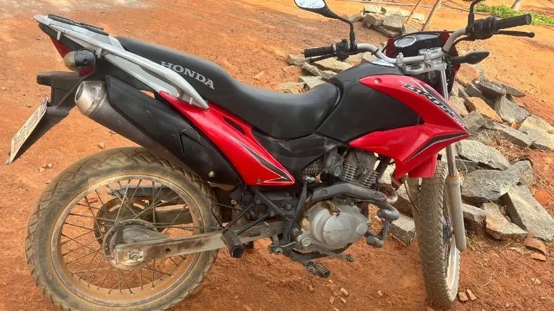 Motocicleta furtada em Guanambi é localizada e recuperada na zona rural de Caetité