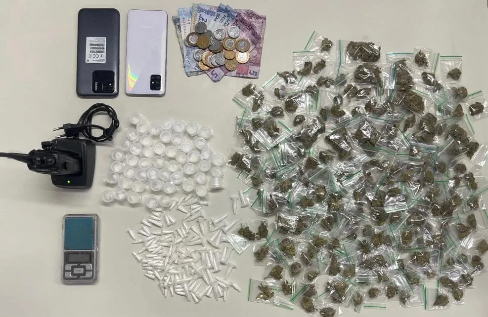 Homem é preso suspeito de tráfico em Macaúbas