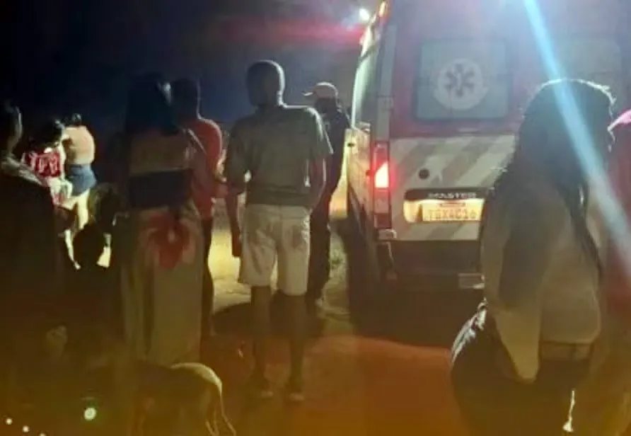 Naufrágio em Maracás deixa três mortos da mesma família e uma criança sobrevivente