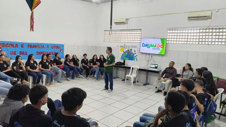 SEMAR conclui Jornada Ecológica com ações de educação ambiental para estudantes de Brumado