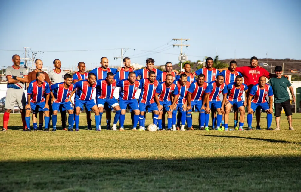 Bahia vence Amigos da Bola nos pênaltis e conquista o Campeonato Brumadense de Futebol Veterano 2026