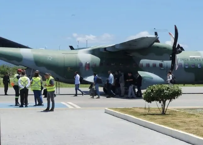 Aviões da FAB pousam em Guanambi para preparar logística da visita do presidente Lula a Paramirim