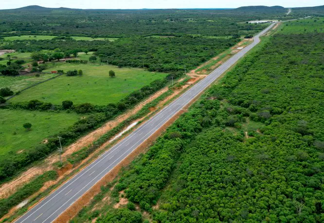 Governo Federal finaliza trecho da BR-235 na Bahia com recursos do Novo PAC