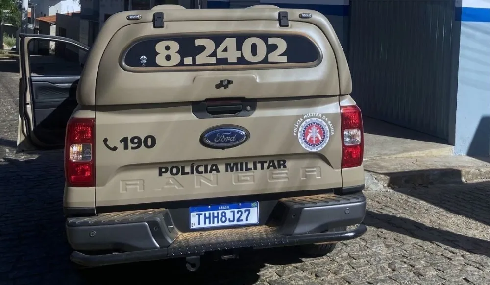 PM conduz três envolvidos à delegacia após briga generalizada durante festa de São Pedro em Aracatu