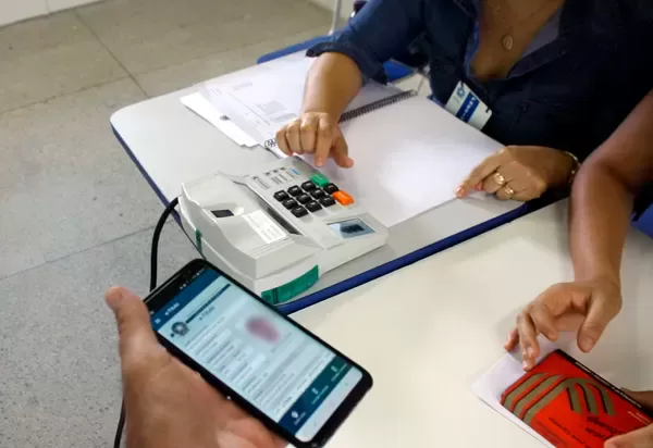 Veja como regularizar na Justiça o título eleitoral cancelado