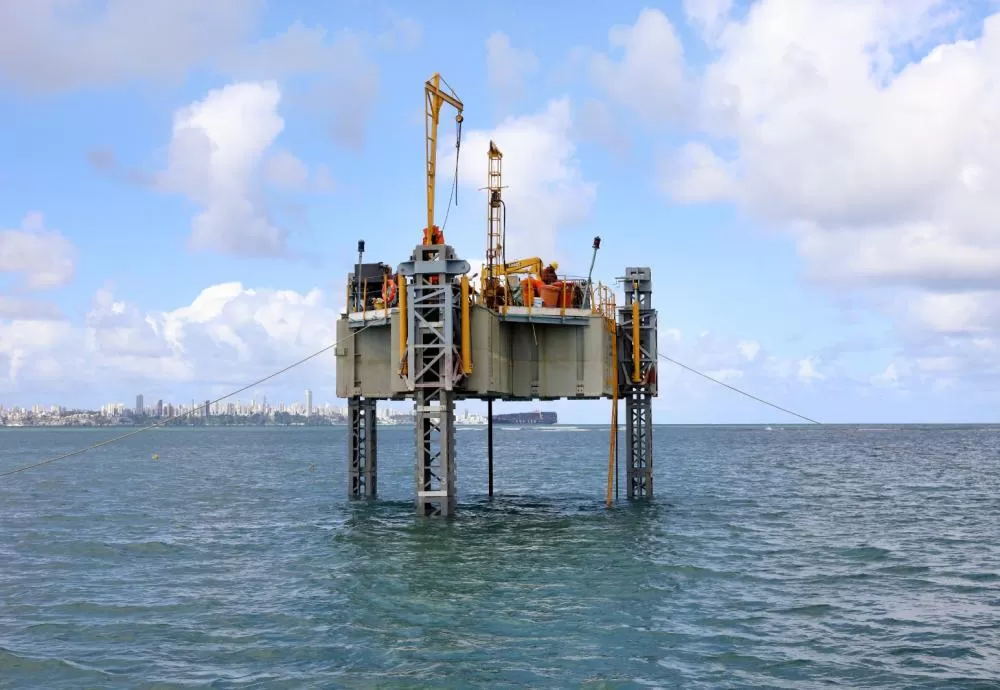 Começa sondagem da Ponte Salvador-Itaparica em águas rasas