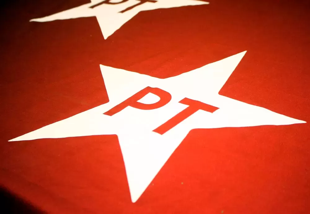 Militância petista vai às urnas neste domingo (6) para escolher novos representantes