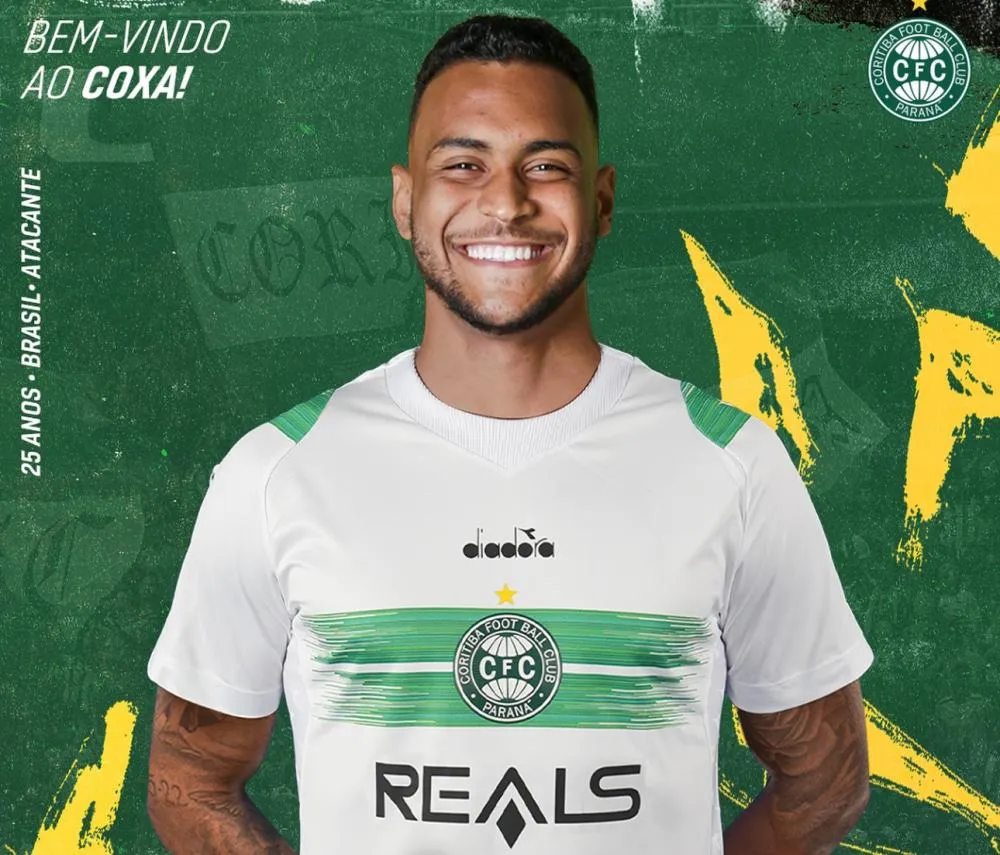 Coritiba Anuncia Oficialmente Atacante Júnior Brumado como Novo Reforço