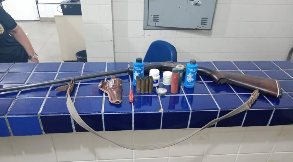 Mulher é morta a tiros dentro de casa em Guajeru; ex-marido descumpria medida protetiva e é suspeito do crime