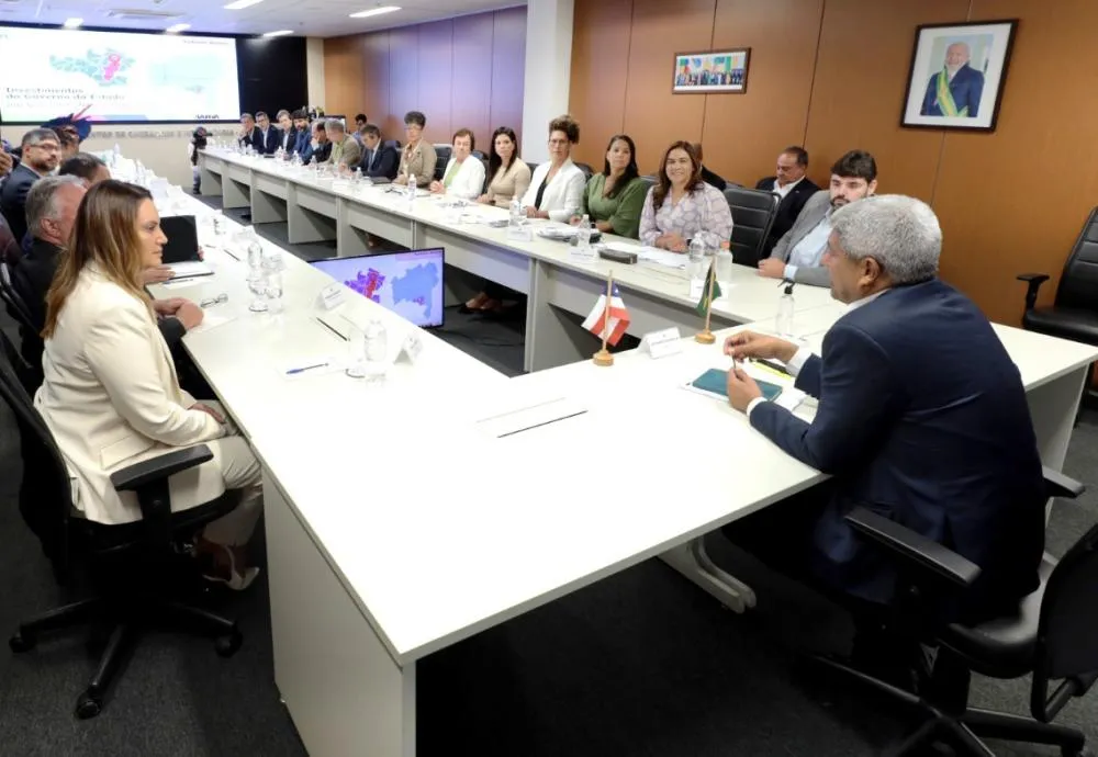 Em reunião com a prefeita Sheila Lemos, Jerônimo Rodrigues discute avanços para Vitória da Conquista