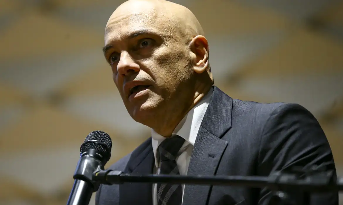 EUA revogam visto de Moraes, familiares e ‘aliados na Corte’