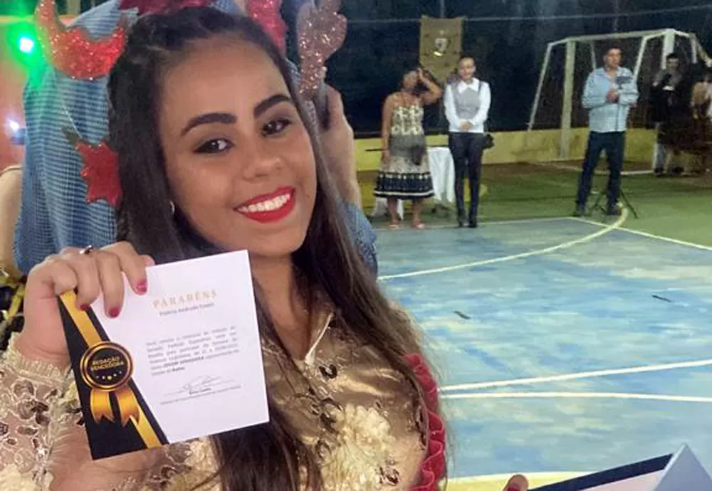 Estudante de Ibiassucê representará a Bahia no concurso Jovem Senador 2023, em Brasília