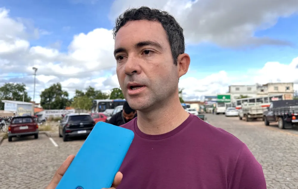 Prefeito Fabrício Abrantes anuncia sistema de abastecimento de água para Cristalândia e comunidades da zona rural de Brumado