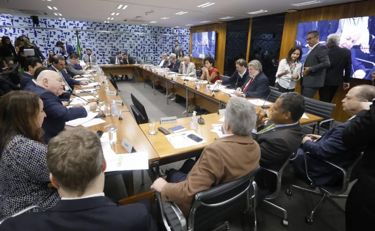 Projeto da anistia não vai entrar na pauta da próxima semana, diz Hugo Motta