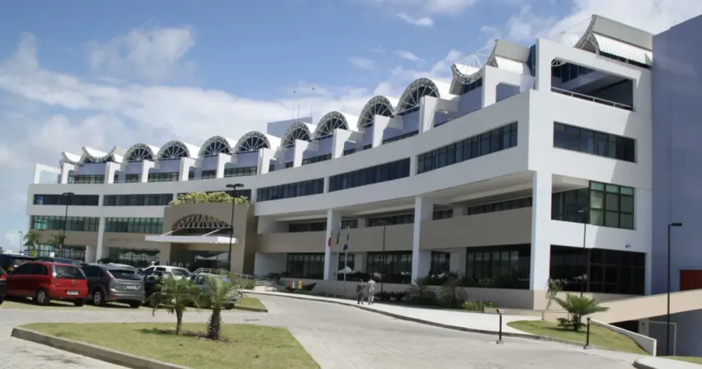 MPBA aciona prefeitos de Tremedal e Belo Campo por contratações irregulares de servidores