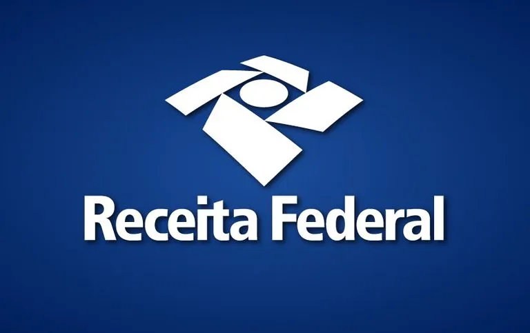 Receita informa que novos documentos fiscais valem temporariamente sem IBS e CBS