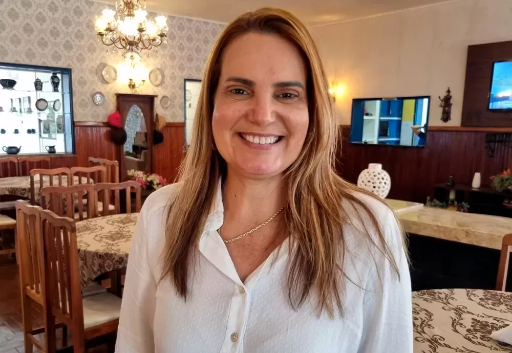 Prefeita de Vitória da Conquista sofre representação ao MPE