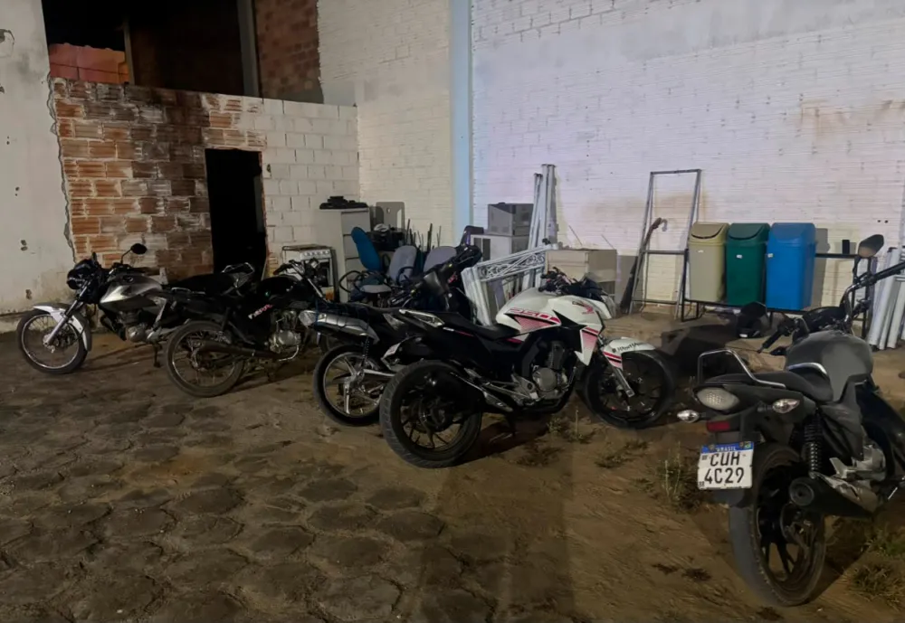 PETO apreende cinco veículos após constatar diversas infrações de trânsito em Cândido Sales