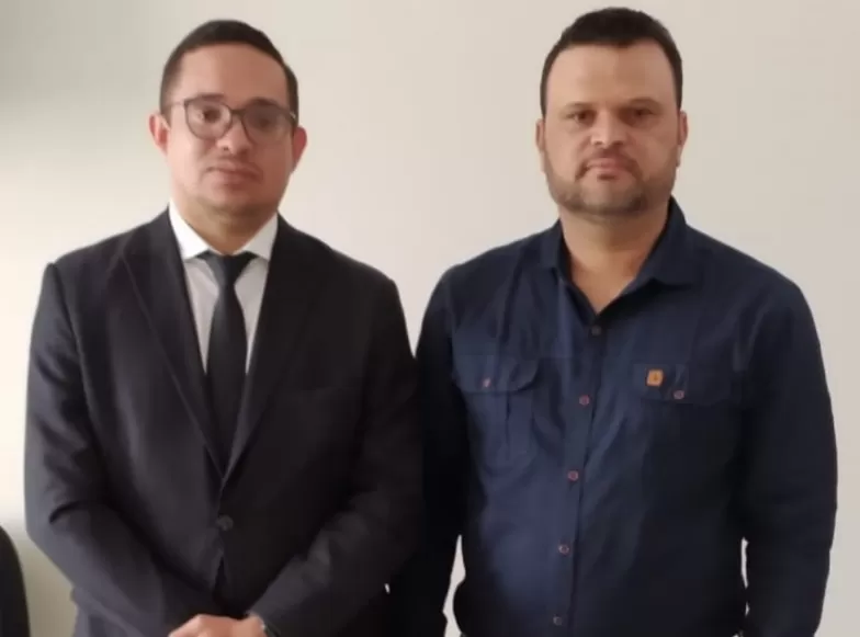 Brumado: Vereador Amarildo Bomfim discute com promotor de justiça a suspensão de multas por radares e busca soluções para irregularidades